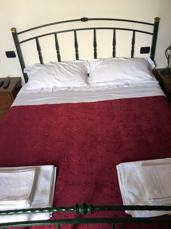 Appartamenti E Camere Il Poggio Di D'Angeli Lidia Auditore Eksteriør billede