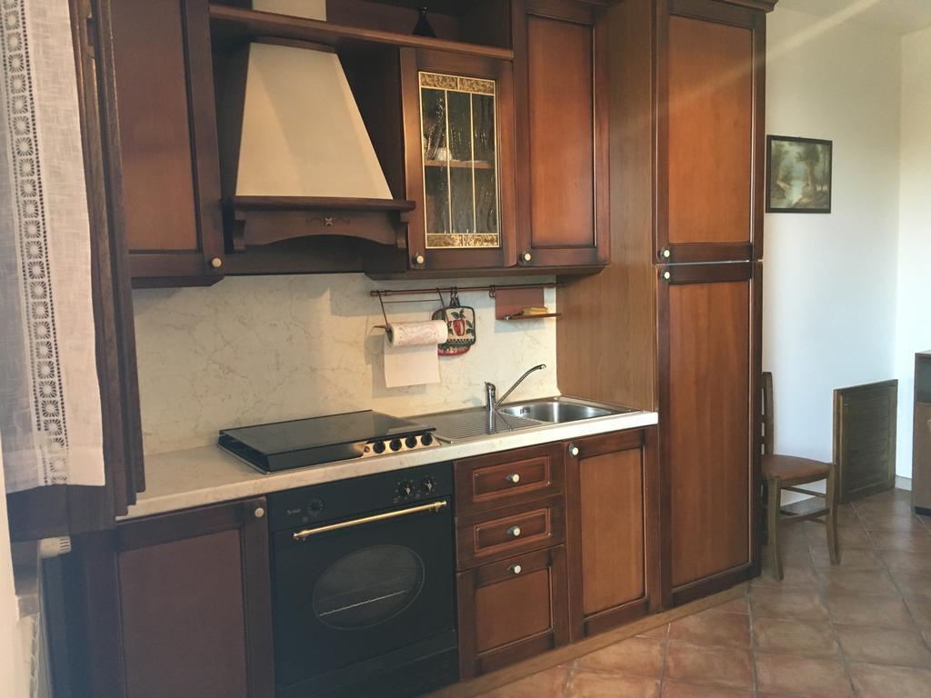 Appartamenti E Camere Il Poggio Di D'Angeli Lidia Auditore Eksteriør billede