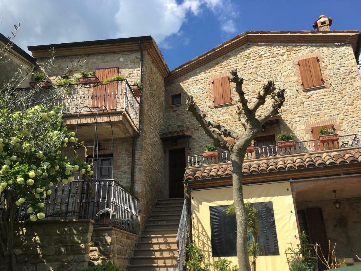 Appartamenti E Camere Il Poggio Di D'Angeli Lidia Auditore Eksteriør billede